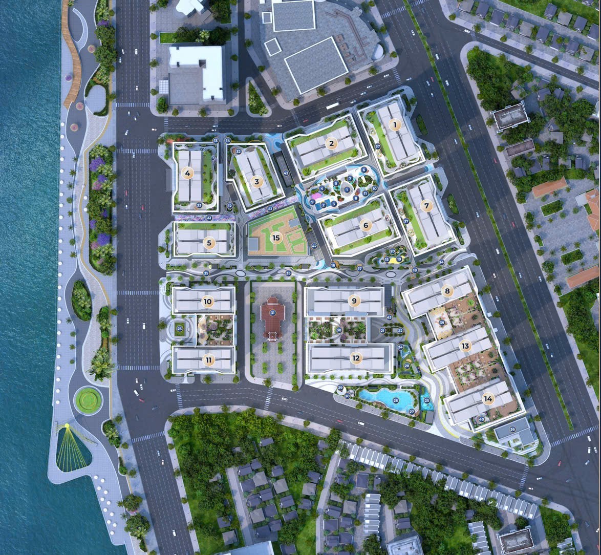 CAPITAL SQUARE